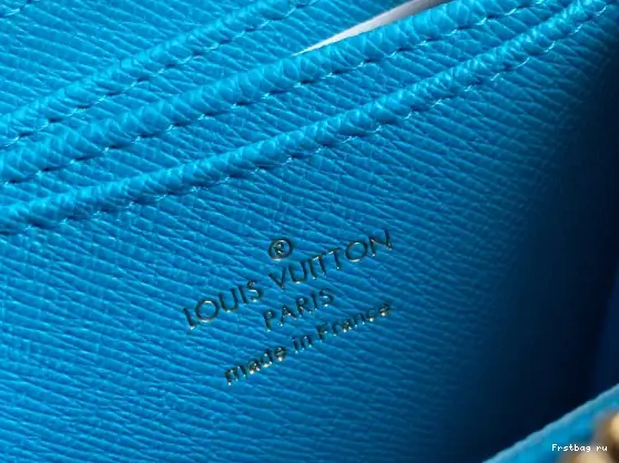 First bag ru LOUIS VUITTON COIN PURSE ZIPPY 0624